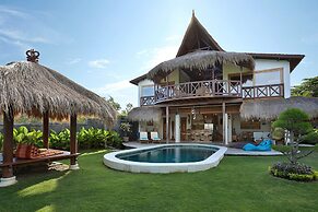 Breezy Point Villas