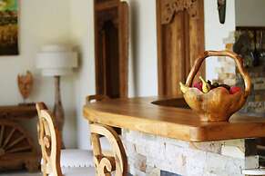 Breezy Point Villas