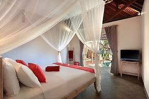 Breezy Point Villas