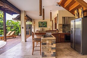 Breezy Point Villas
