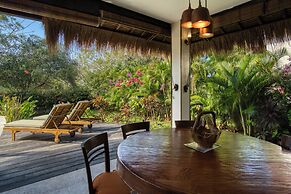 Breezy Point Villas