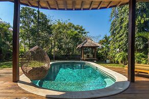 Breezy Point Villas