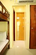 EA Apartelle - Metro Vigan - Hostel