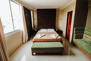 Hotel Lapira