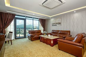 Luxtery Hotel