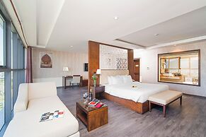 Luxtery Hotel