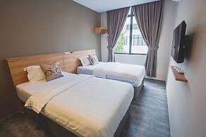 V3 Hotel & Residence Seri Alam