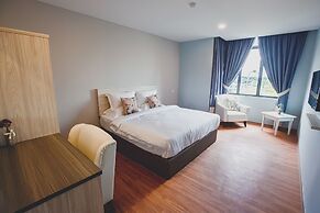 V3 Hotel & Residence Seri Alam
