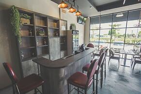 V3 Hotel & Residence Seri Alam