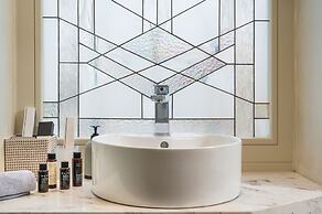 Consolato Boutique