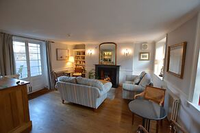 Chantry Hotel