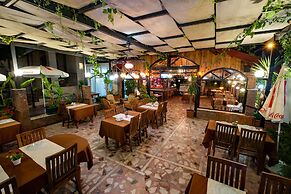 Sonmez Hotel