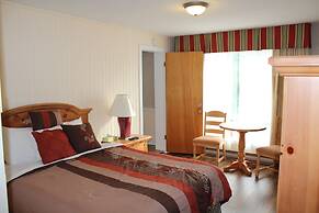 Crestwood Inn