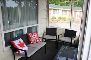 Crestwood Inn