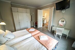 Karolineburg Manor House Hotel
