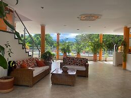 Hotel La Cascada Cristalina