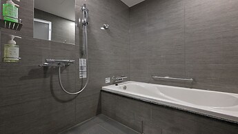 Quintessa Hotel Osaka Bay