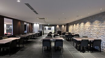 Quintessa Hotel Osaka Bay