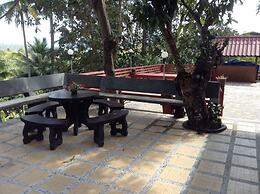 Mitkhoonyoum Hotel