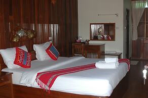 Mitkhoonyoum Hotel