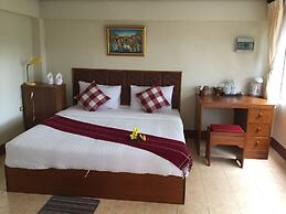 Mitkhoonyoum Hotel