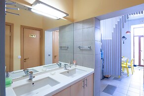 VLADSTAR Inn - Hostel