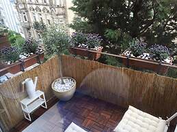 1 bedroom apartment in prime location