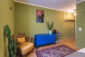 Stay in Style City Center deluxe flat