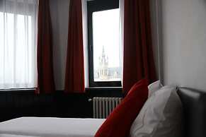 Hotel De Spiegel