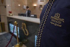 Snood Al Aziziah