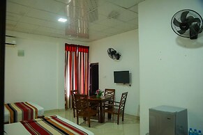 Hotel Moonstone