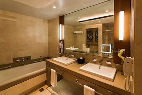 Ayla Grand Hotel