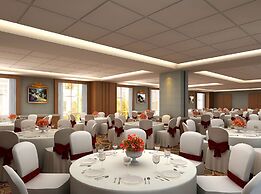Ayla Grand Hotel