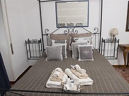 Le Fate Apartments