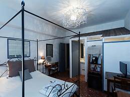 Le Fate Apartments
