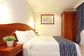 AdoraSuite B&B