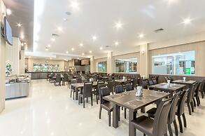 Eastpana Hotel