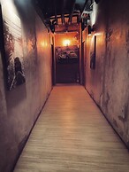 Yotaka The Hostel