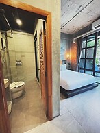 Yotaka The Hostel