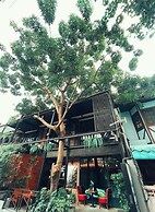 Yotaka The Hostel