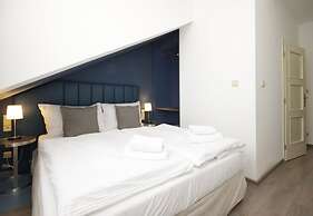 Alveo Suites