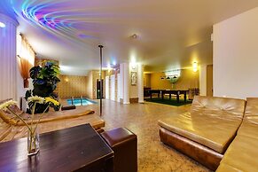 Marton VILLA BADEN