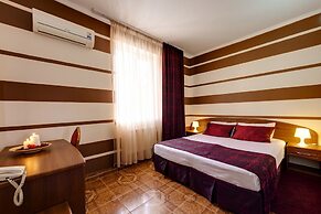 Marton VILLA BADEN