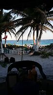 Playa Las Palmas Glamping Tulum