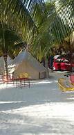 Playa Las Palmas Glamping Tulum