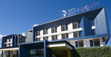 Blue Rabbit Hotel