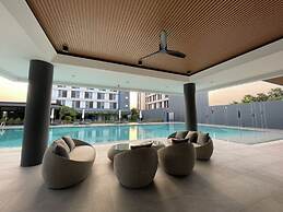Blue Rabbit Hotel