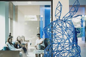 Blue Rabbit Hotel