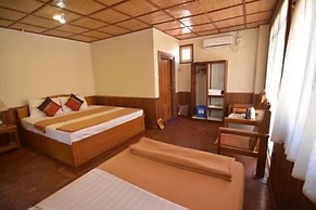 Three Seasons Inn & Spa