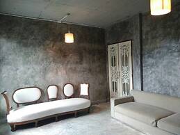 Phuchada Residence